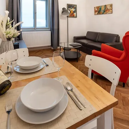 Old Town - Skorepka Apartment Prague