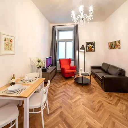 Apartment Old Town - Skorepka *