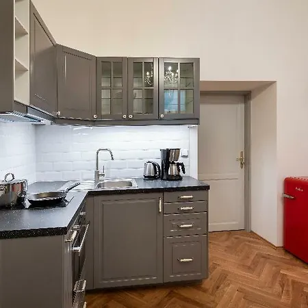 Apartment Old Town - Skorepka *